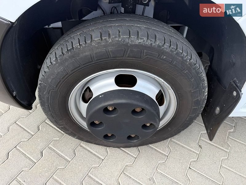 Грузовой фургон Renault Master 2018 в Луцке