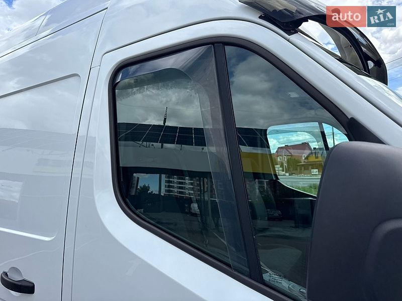 Грузовой фургон Renault Master 2018 в Луцке