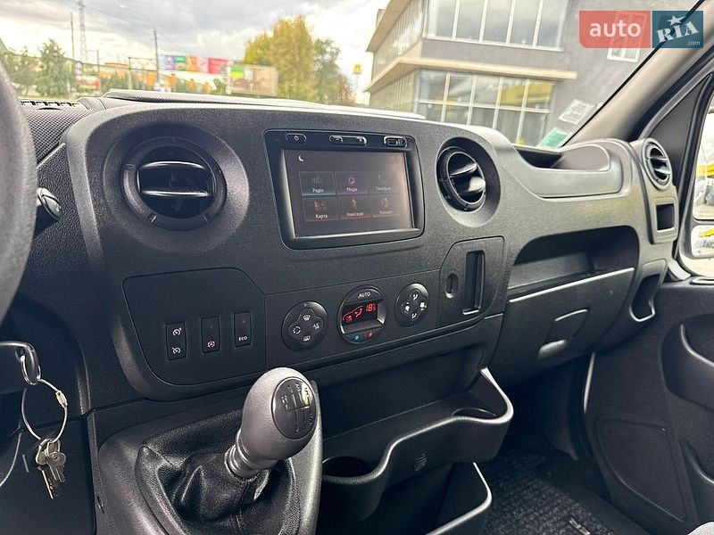 Грузовой фургон Renault Master 2018 в Луцке