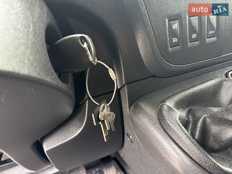 Грузовой фургон Renault Master 2018 в Луцке