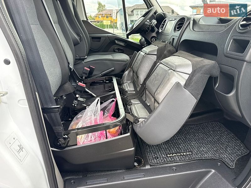 Грузовой фургон Renault Master 2018 в Луцке