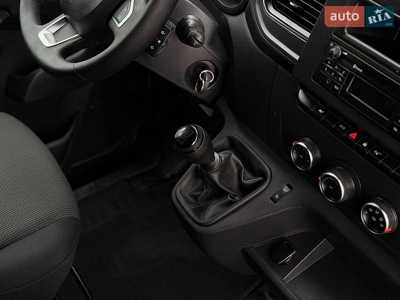Вантажний фургон Renault Master 2022 в Дубні фото 69 Вантажний фургон Renault Master 2022 в Дубні