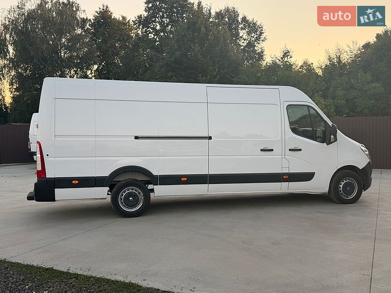 Вантажний фургон Renault Master 2019 в Дубні