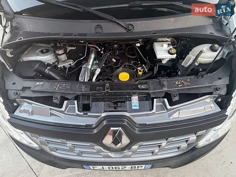 Вантажний фургон Renault Master 2019 в Дубні