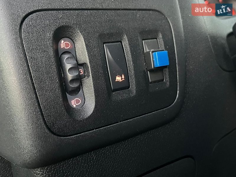 Эвакуатор Renault Master 2018 в Житомире фото 18 Эвакуатор Renault Master 2018 в Житомире