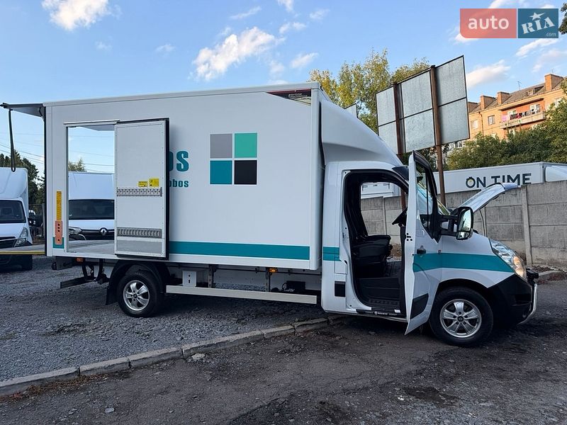 Другие грузовики Renault Master 2019 в Ровно