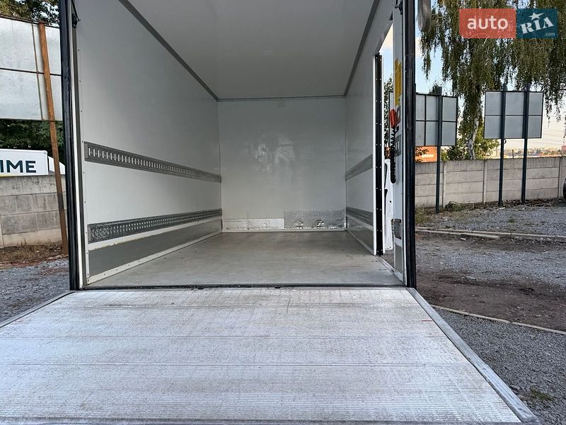 Другие грузовики Renault Master 2019 в Ровно