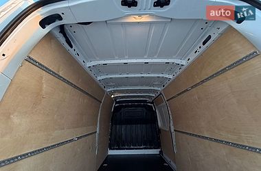 Вантажний фургон Renault Master 2024 в Дубні