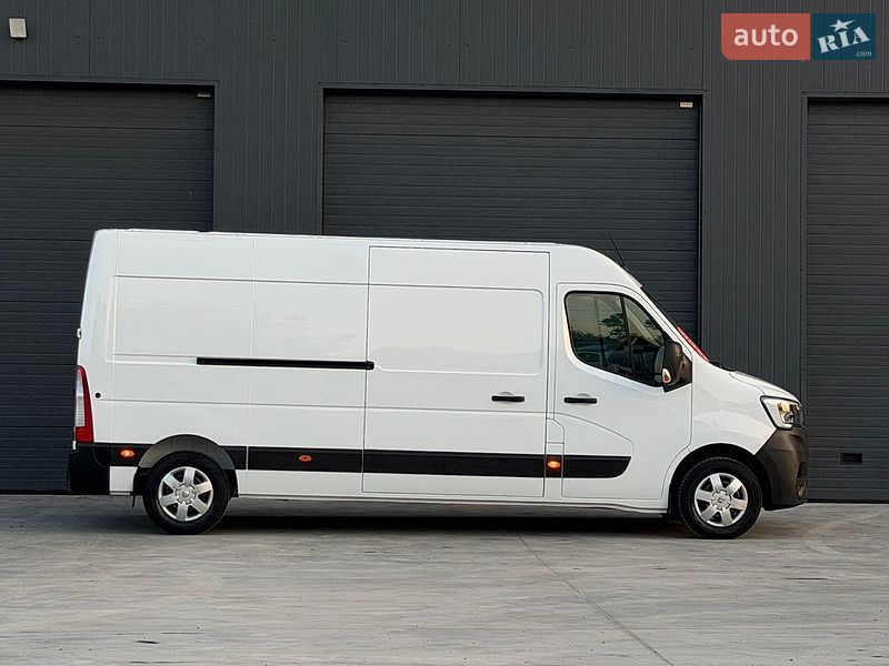Вантажний фургон Renault Master 2024 в Дубні