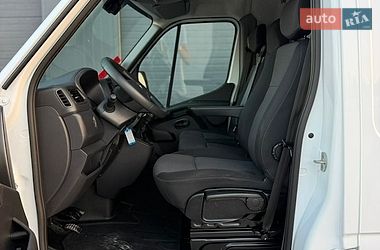 Вантажний фургон Renault Master 2024 в Дубні