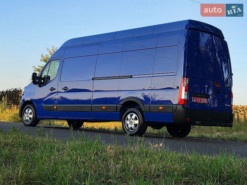 Renault Master 2023