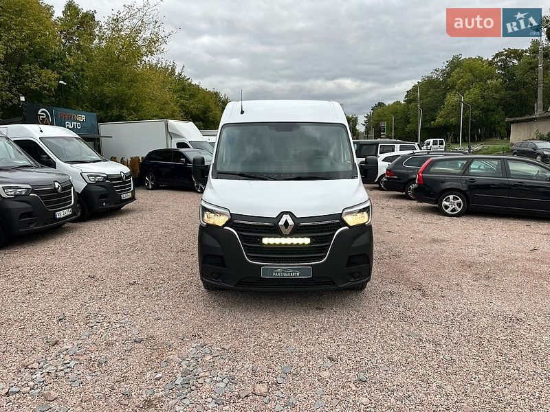 Грузовой фургон Renault Master 2024 в Ровно