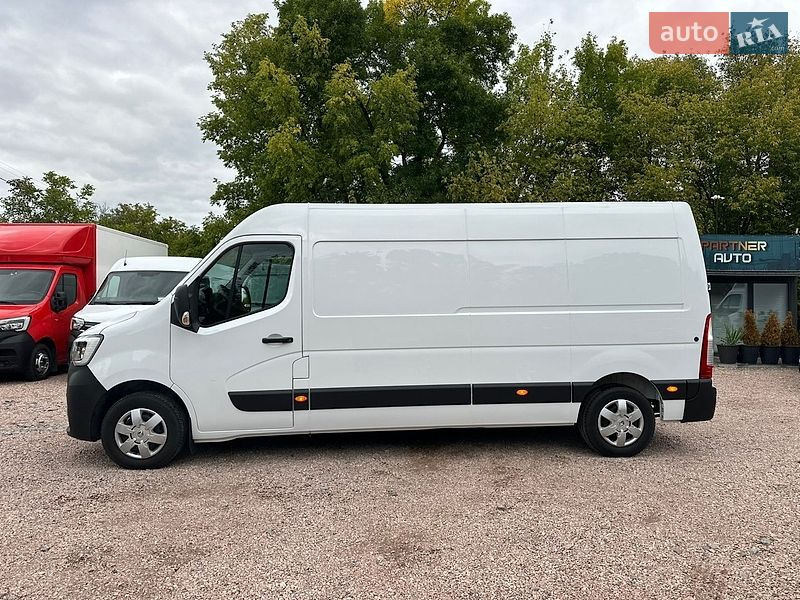 Грузовой фургон Renault Master 2024 в Ровно