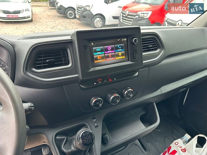 Грузовой фургон Renault Master 2024 в Ровно