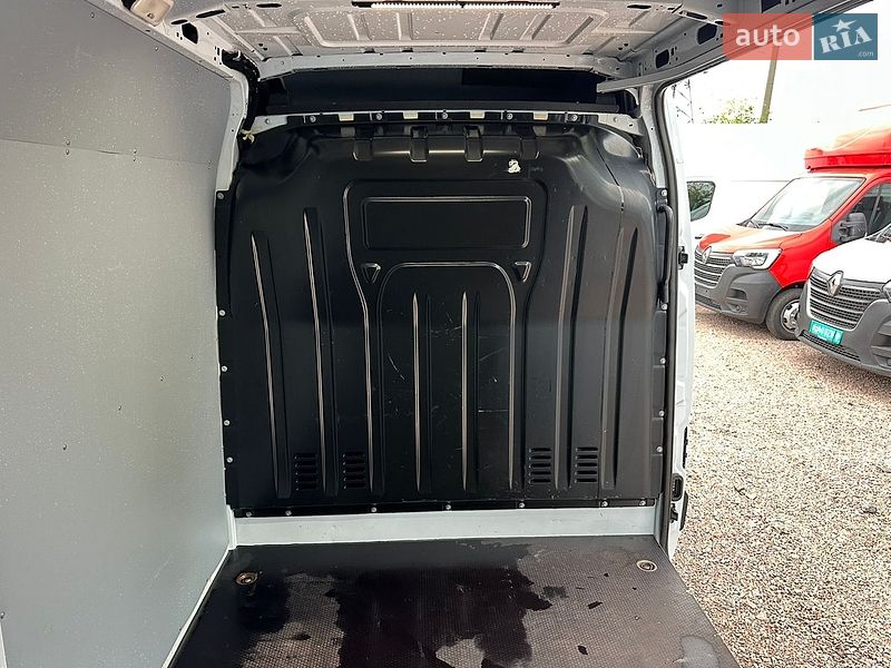 Грузовой фургон Renault Master 2024 в Ровно