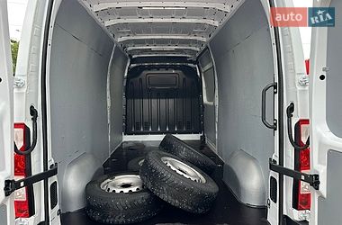 Грузовой фургон Renault Master 2024 в Ровно