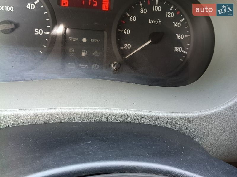 Мінівен Renault Master 2004 в Києві