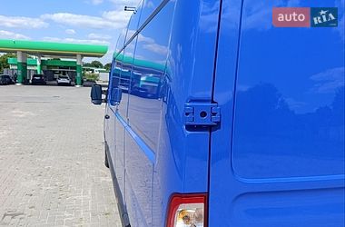 Вантажний фургон Renault Master 2019 в Краснограді