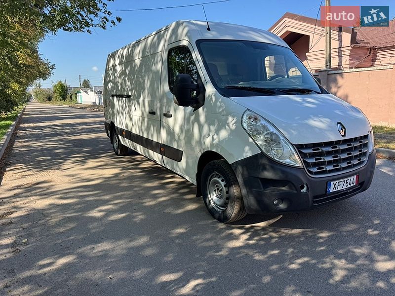 Вантажний фургон Renault Master 2012 в Харкові