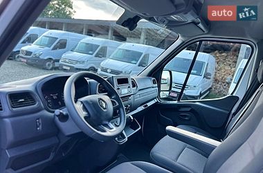 Вантажний фургон Renault Master 2022 в Хусті