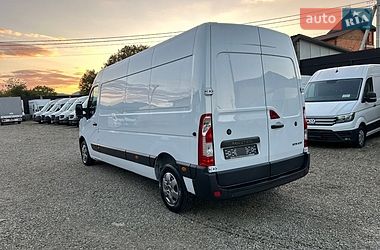 Грузовой фургон Renault Master 2022 в Хусте