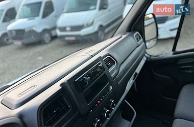 Грузовой фургон Renault Master 2022 в Хусте