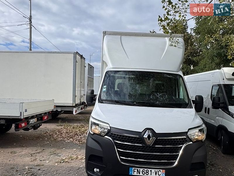 Вантажний фургон Renault Master 2020 в Києві