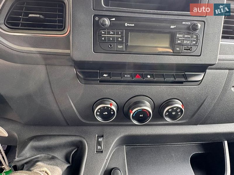 Вантажний фургон Renault Master 2020 в Києві