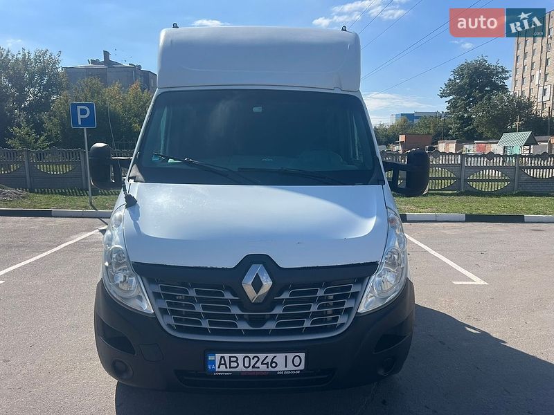 Евакуатор Renault Master 2014 в Вінниці
