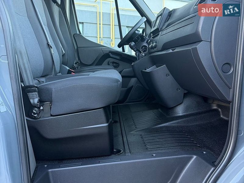 Вантажний фургон Renault Master 2023 в Ковелі