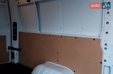 Грузовой фургон Renault Master 2022 в Львове