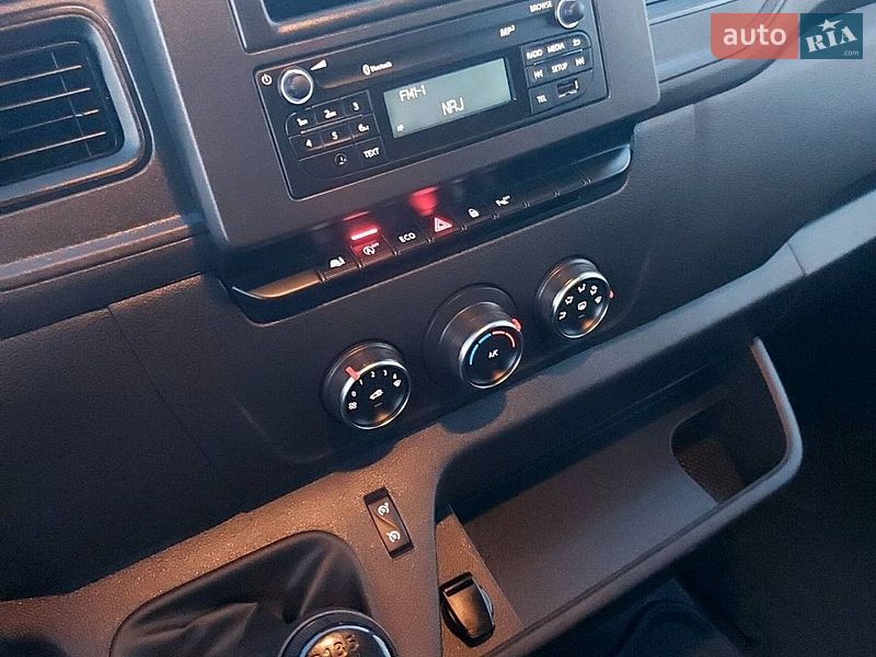 Грузовой фургон Renault Master 2022 в Львове