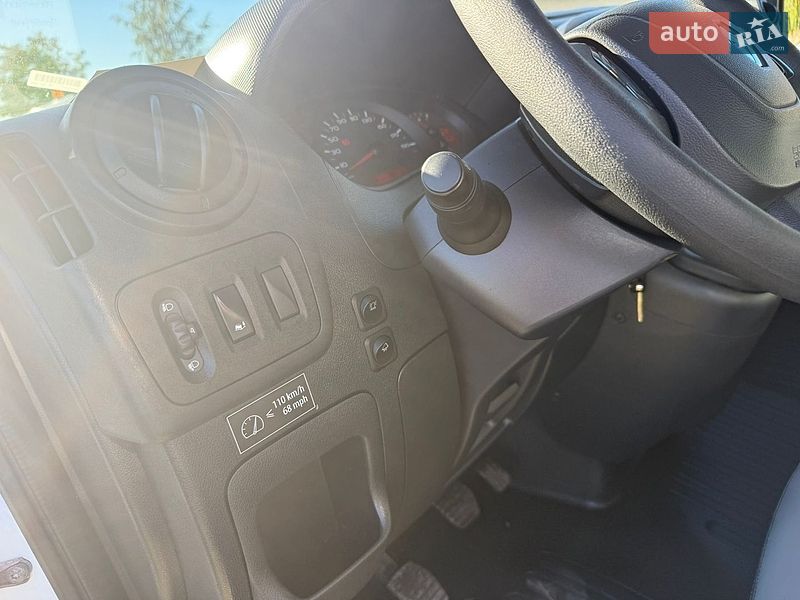 Вантажний фургон Renault Master 2019 в Дубні