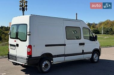 Вантажний фургон Renault Master 2006 в Рівному