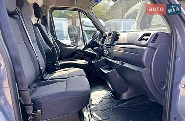 Вантажний фургон Renault Master 2022 в Хусті