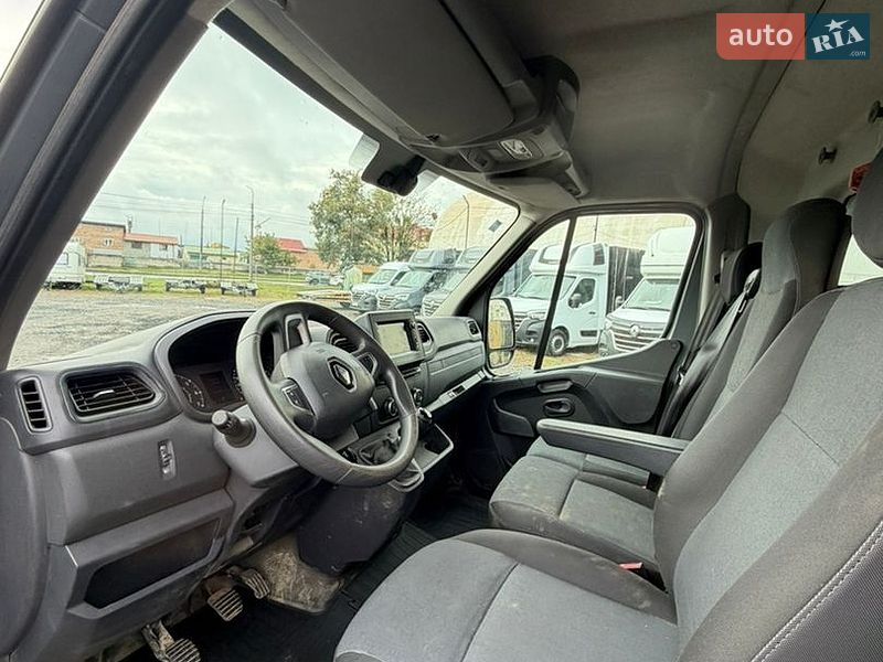 Вантажний фургон Renault Master 2022 в Луцьку