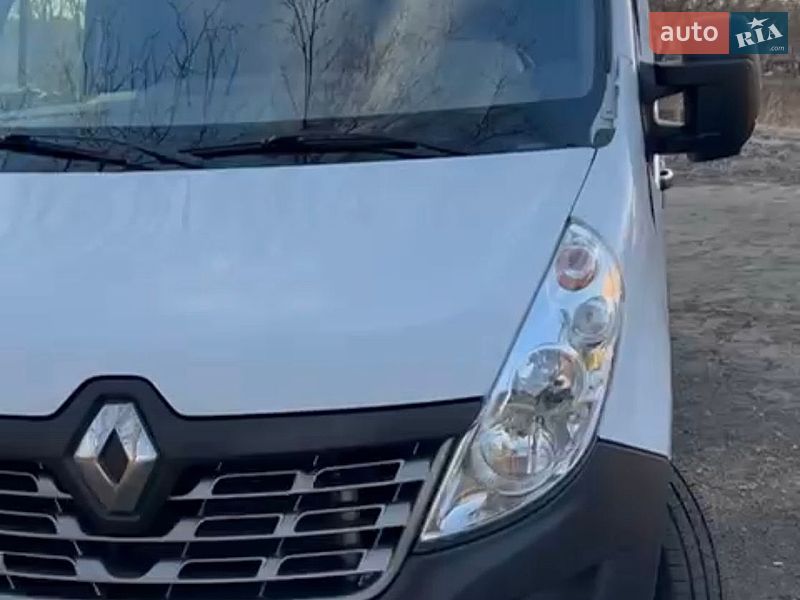 Грузовой фургон Renault Master 2017 в Полтаве
