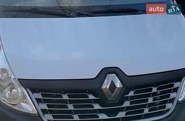 Вантажний фургон Renault Master 2017 в Полтаві