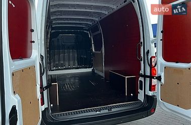 Мікроавтобус вантажний (до 3,5т) Renault Master 2023 в Умані
