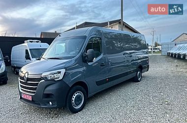 Грузовой фургон Renault Master 2022 в Хусте