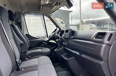 Тентованый Renault Master 2022 в Хусте