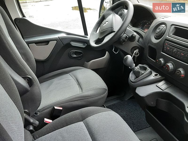 Микроавтобус Renault Master 2011 в Полтаве