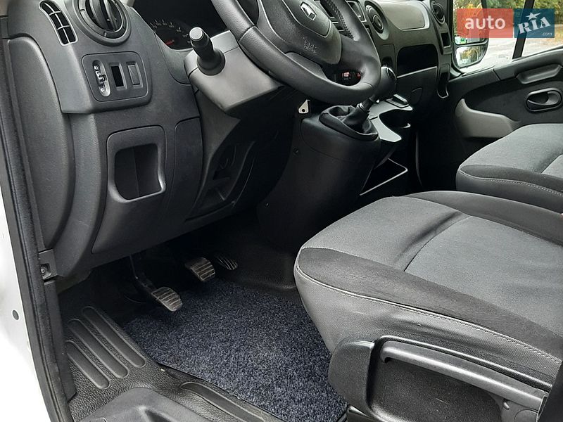 Микроавтобус Renault Master 2011 в Полтаве
