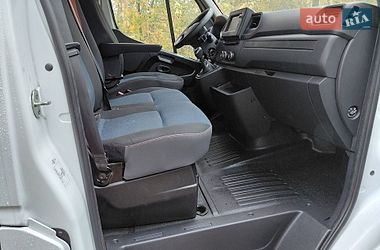 Вантажний фургон Renault Master 2023 в Івано-Франківську