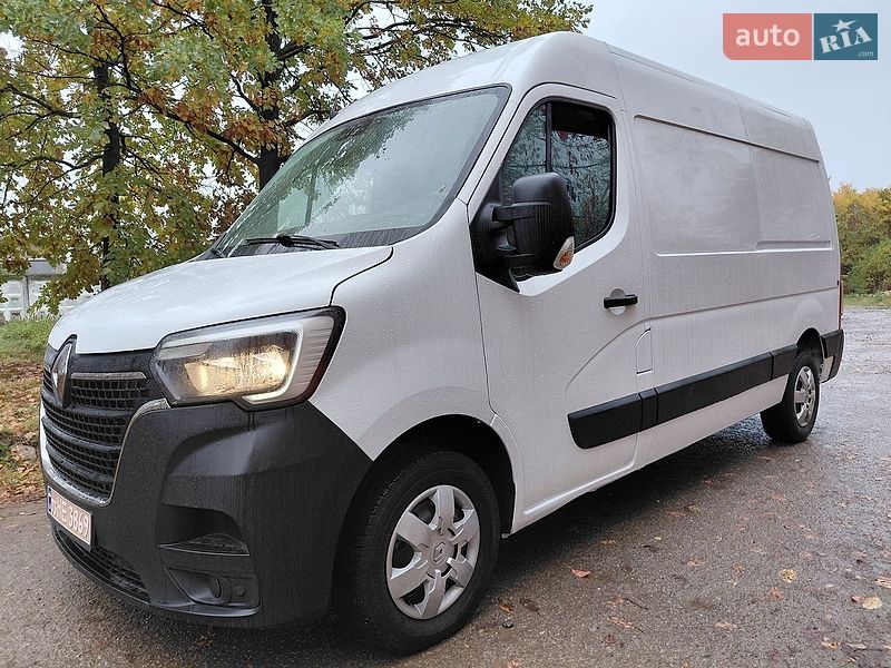 Вантажний фургон Renault Master 2023 в Івано-Франківську