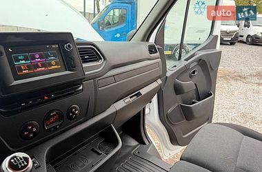 Другие грузовики Renault Master 2024 в Ровно