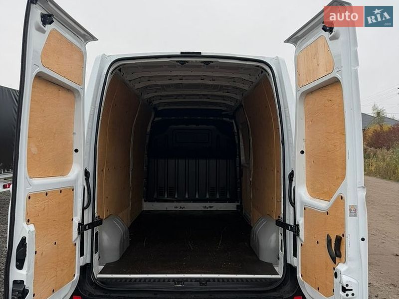 Вантажний фургон Renault Master 2018 в Ковелі