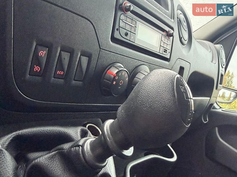 Вантажний фургон Renault Master 2018 в Ковелі