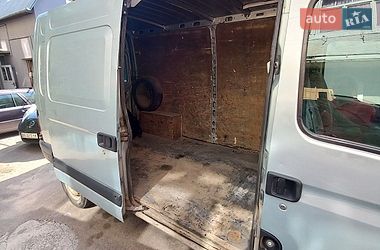 Грузовой фургон Renault Master 2006 в Тернополе фото 3 Грузовой фургон Renault Master 2006 в Тернополе