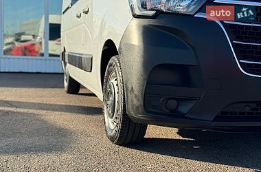 Грузопассажирский фургон Renault Master 2020 в Киеве